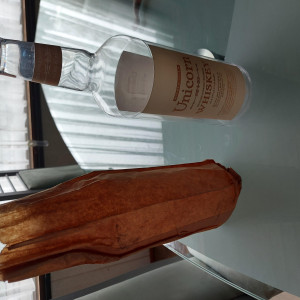 Keller\\\\\\\'s screen used whisky bottle – Prisoners (2013)