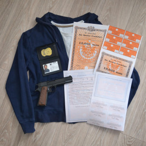 DPD Id Card and German bond – Beverly Hills Cop (1984)