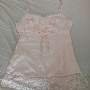 Pink Express Design Studio Silk Camisole – High School Musical (2006)