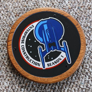 Crew Plaque (1) – Star Trek: Enterprise (2001)