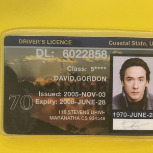 Davids drivers license – Martian Child (2007)