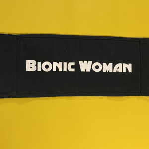 Becca Sommers chair back – Bionic Woman (2007)