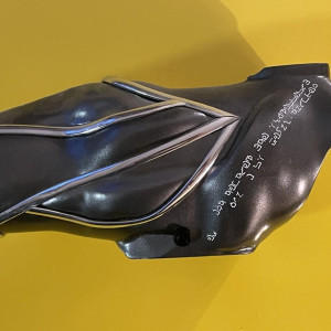futuristic arm bracer – Killjoys (2015)