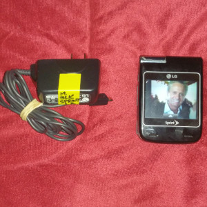 Sam (Kevin Kline) Screen Used Hero LG Cellphone Movie Prop – Last Vegas (2013)