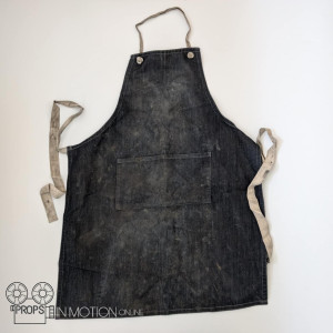Hugh Crain (Henry Thomas) Apron – The Haunting of Hill House (2018)
