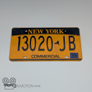 Jeremiah \'Bridge N Tunnel\' License Plate – The Horror of Dolores Roach (2023)