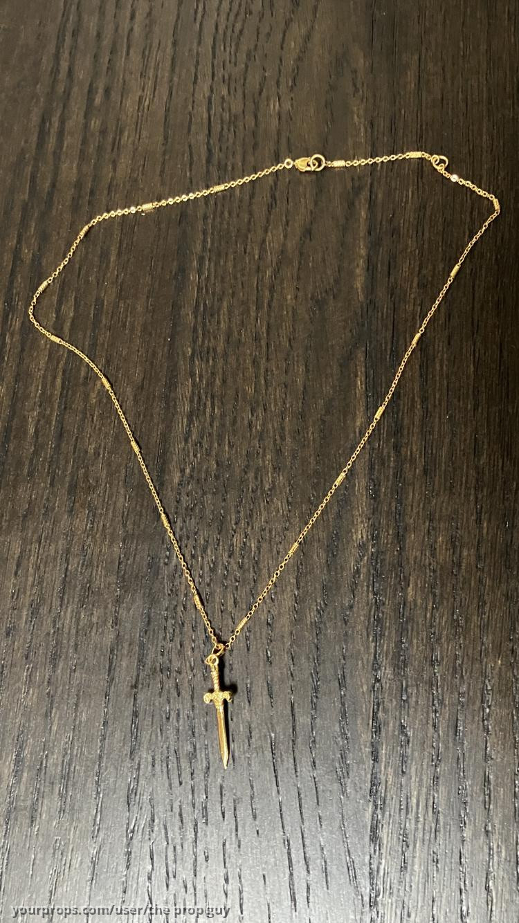 Necklace worn by Will Poulter as Shepherd – Death of a Unicorn (2025) – image 1