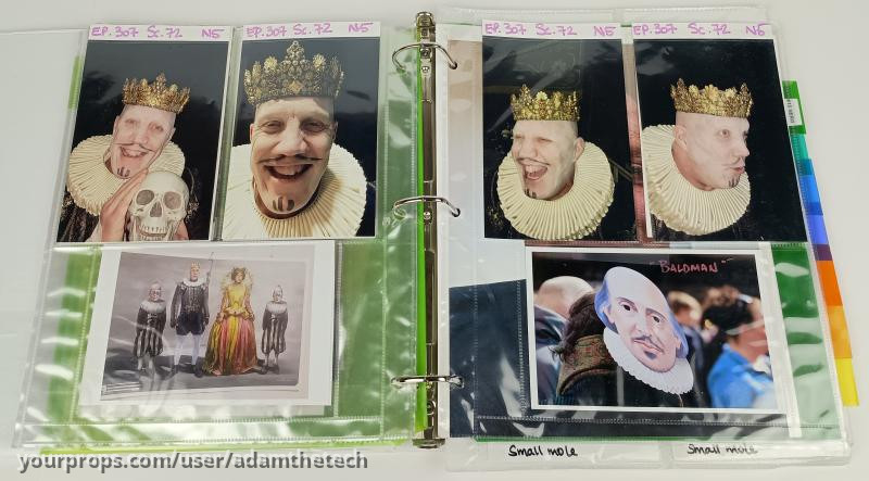 Binder of 45 Continuity Photos of Bald Man & Nero – A Series of Unfortunate Events (2004) – image 9
