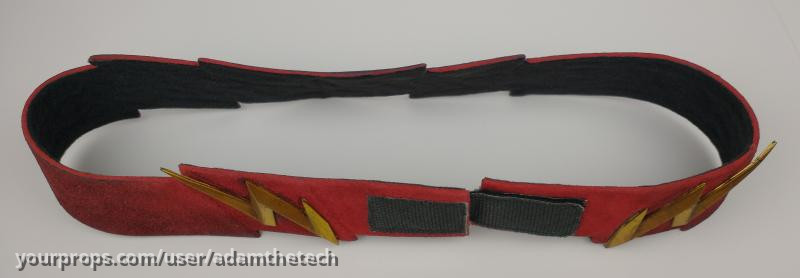 The Flash: Superhero Suit Belt – Flash in the Pain (2014) – image 8