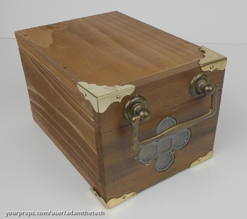 Evil Queen's Heart Box – Once Upon a Time in Anatolia (2011) – image 1