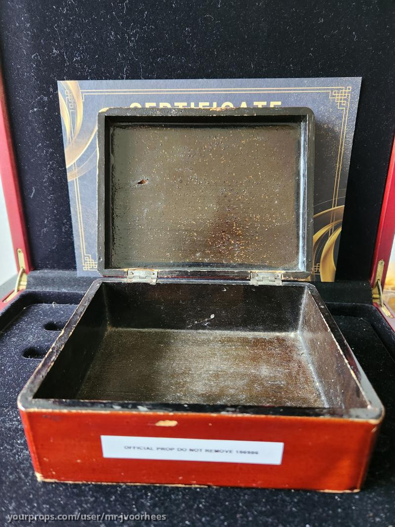 Steven Spielberg Gremlins (1984) Wooden Box Movie Prop – Gremlins (1984) – image 5