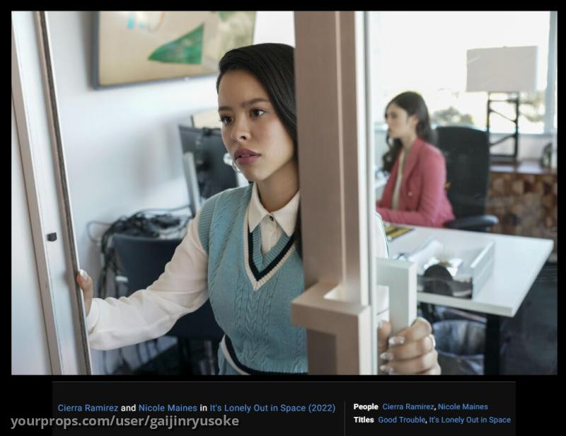 4x04 Skirt & Vest – Good Trouble (2019) – image 6