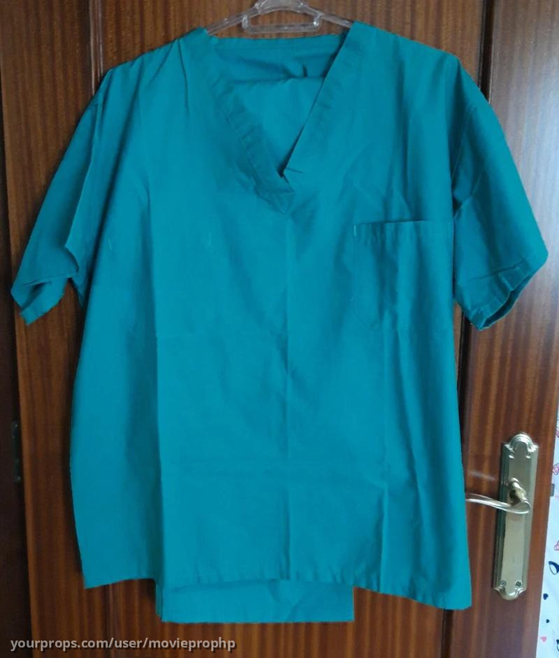 Nurse costume Dr. Bennet Omalu – Concussion (2015) – image 1