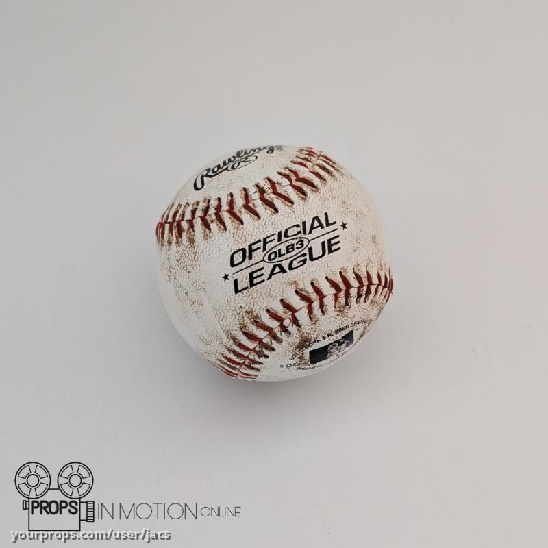 Griffin (Kyle Catlett) Baseball – Poltergeist (1982) – image 1