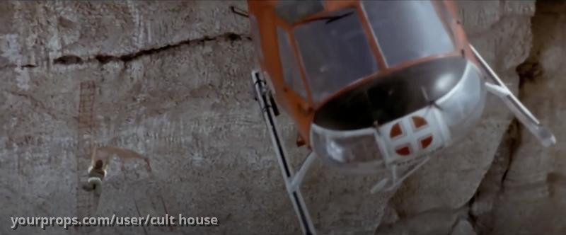 Miniature Helicopter Winch Cable – Cliffhanger (1993) – image 4