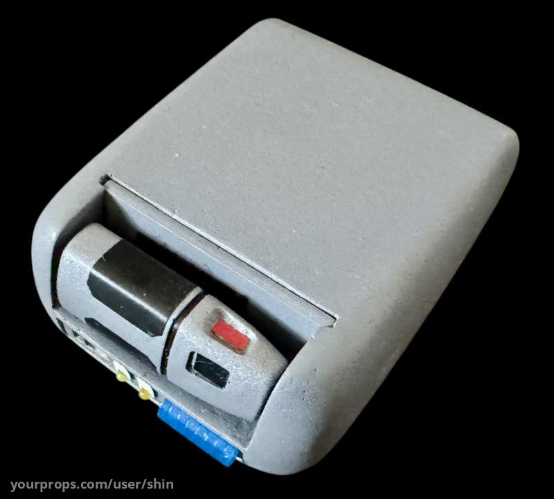 Steve Horch’s Mark VI Tricorder – Star Trek: The Next Generation (1987) – image 2