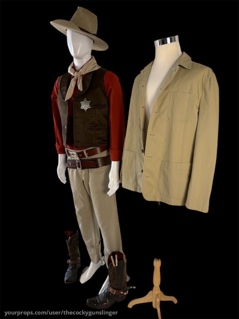 John Wayne outfit from Rio Bravo – Rio Bravo (1959) – image 2