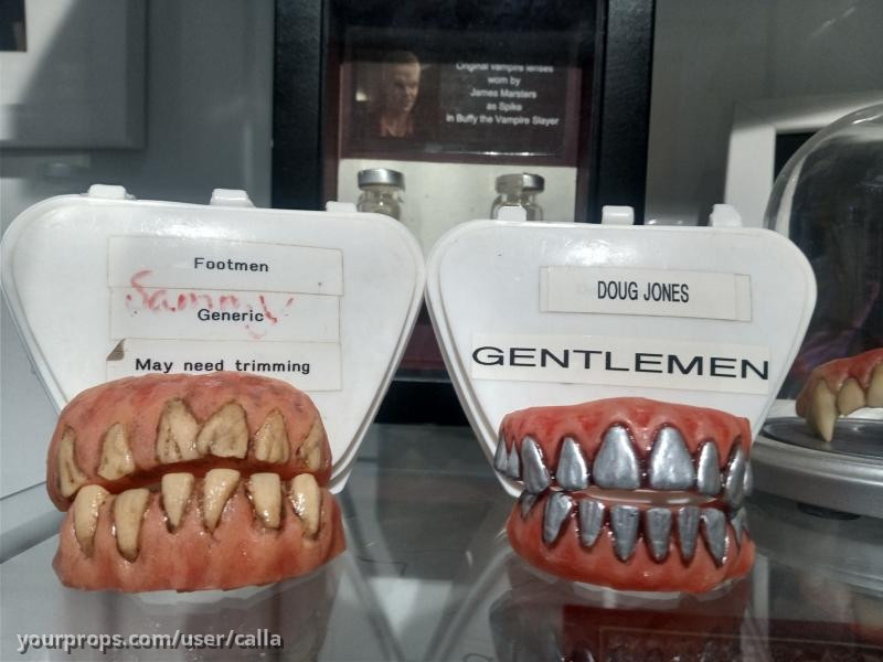 The Gentleman 'Doug Jones' teeth and Footmans teeth – Buffy the Vampire Slayer (1997) – image 1