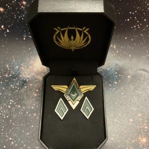 Colonial Forces pins (Eversun) – Battlestar Galactica (2003)