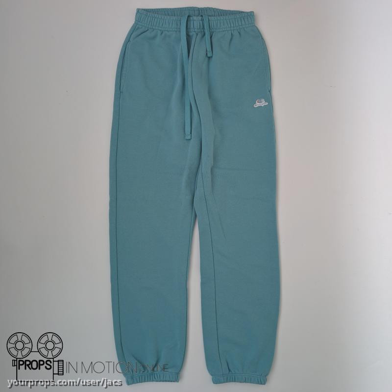 Marisa Abela On-Set Comfort Sweatpants – Back to Black (2024) – image 1