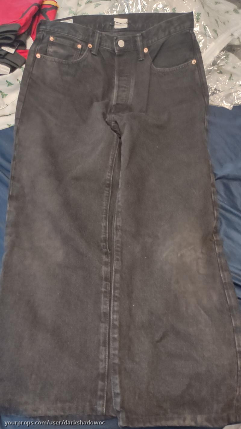 Min-seok's Costume (Shirt and Pants) – Cobra Kai (2018) – image 4