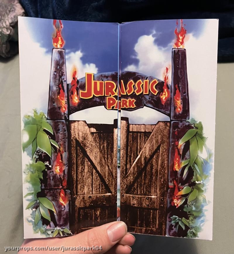 Park Brochure – Jurassic Park (1993) – image 3