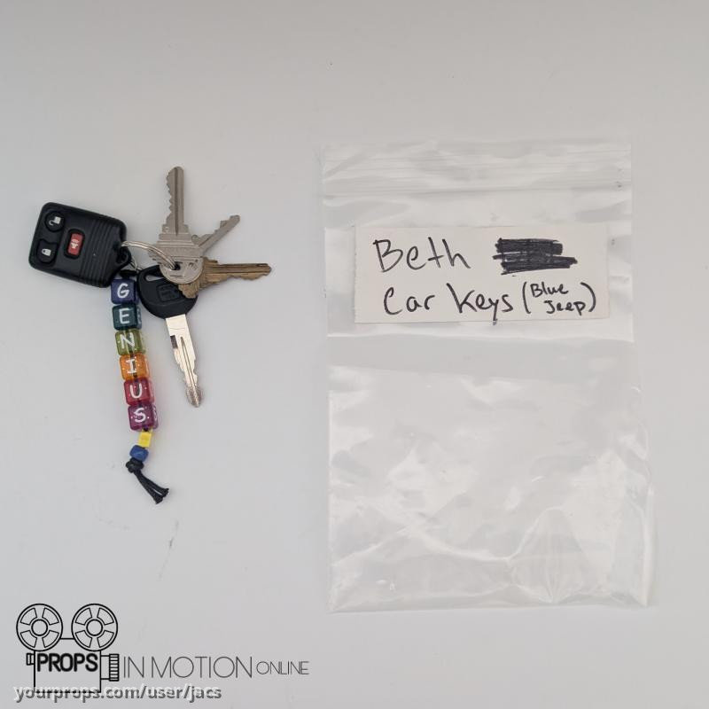 Beth (Marlo Kelly) Car Keys – Dare Me (2019) – image 1