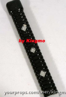ULTRAVIOLET HERO SILVER SWORD with black handle – Ultraviolet (2006) – image 2