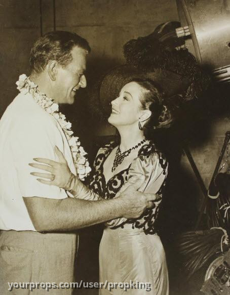 John Wayne Gifted Mug to Dorothy Lamour – Donovan's Reef (1963) – image 3