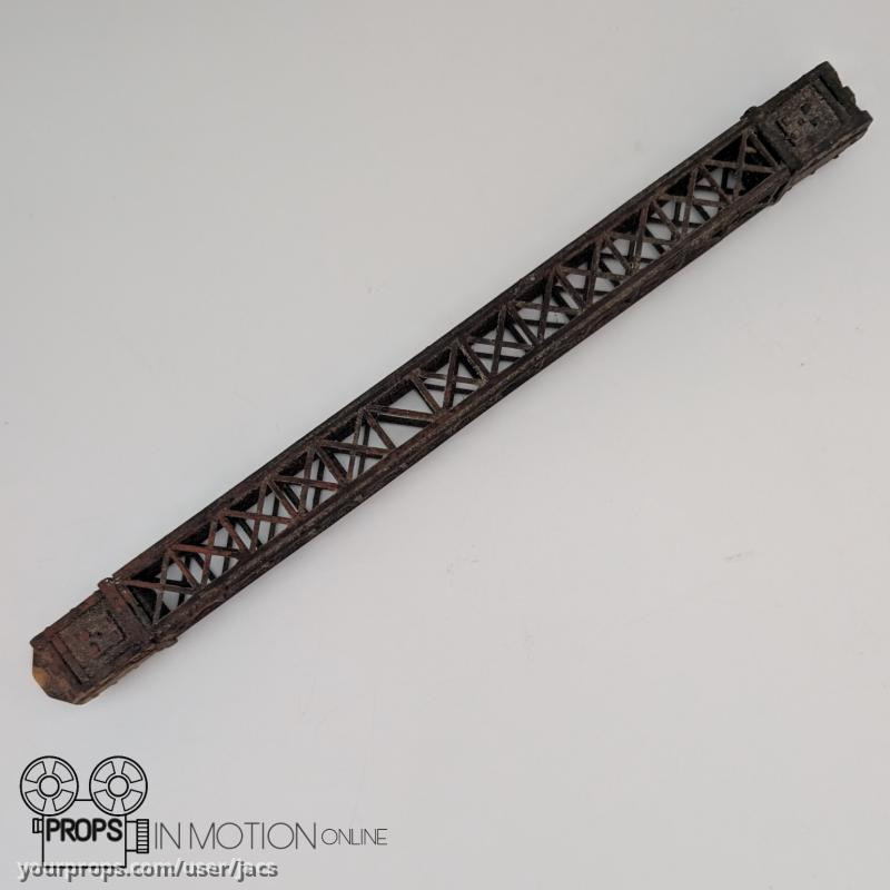 Dracula Castle Miniature Set - Support Beam – Dracula (1992) – image 1