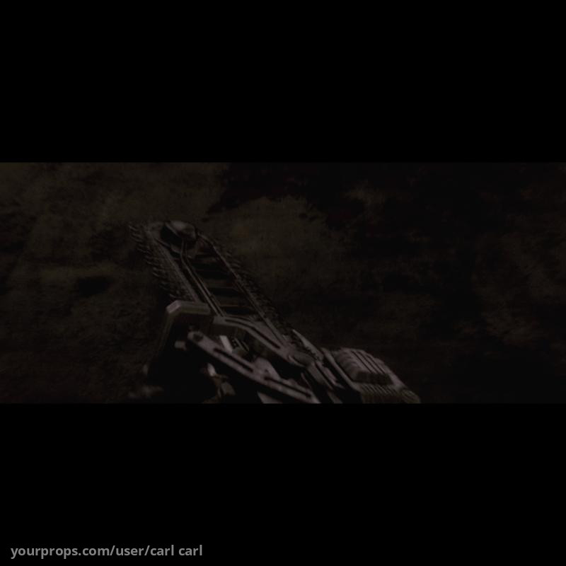 Karl Urban Hero Chainsaw – Doom (2005) – image 3