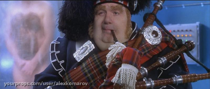 Fat Bastard's Bagpipes – Austin Powers: The Spy Who Shagged Me (1999) – image 5