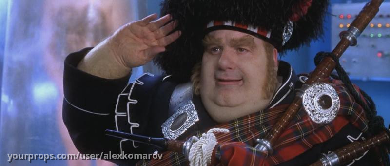 Fat Bastard's Bagpipes – Austin Powers: The Spy Who Shagged Me (1999) – image 8