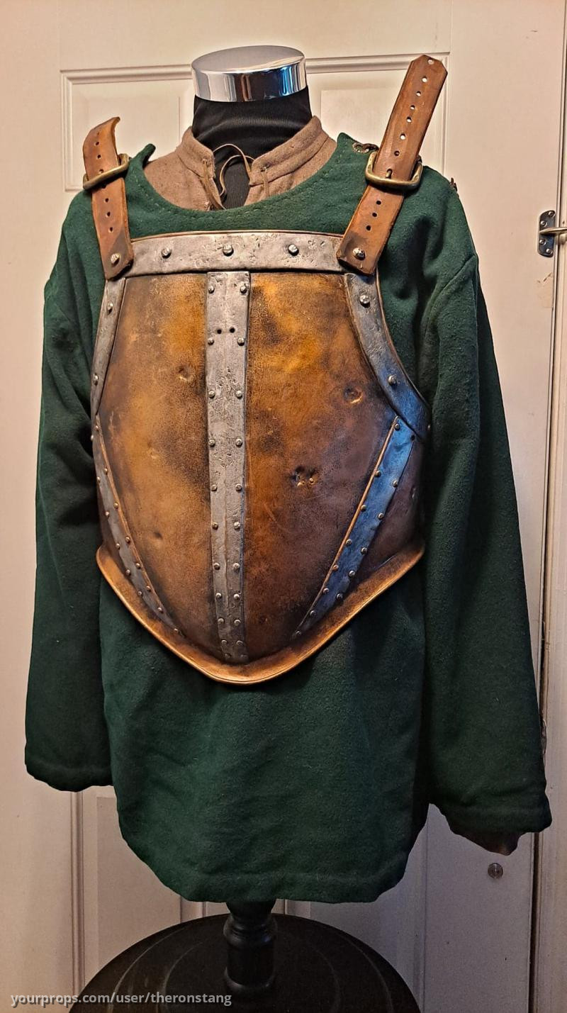 Helfdane stunt armor – The 13th Warrior (1999) – image 5