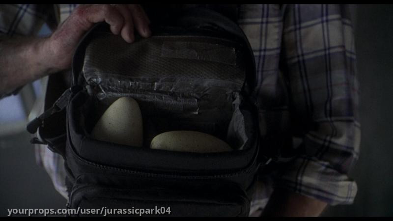 Billy's Lowepro Nova 1 Camera Bag – Jurassic Park 3 (2020) – image 10