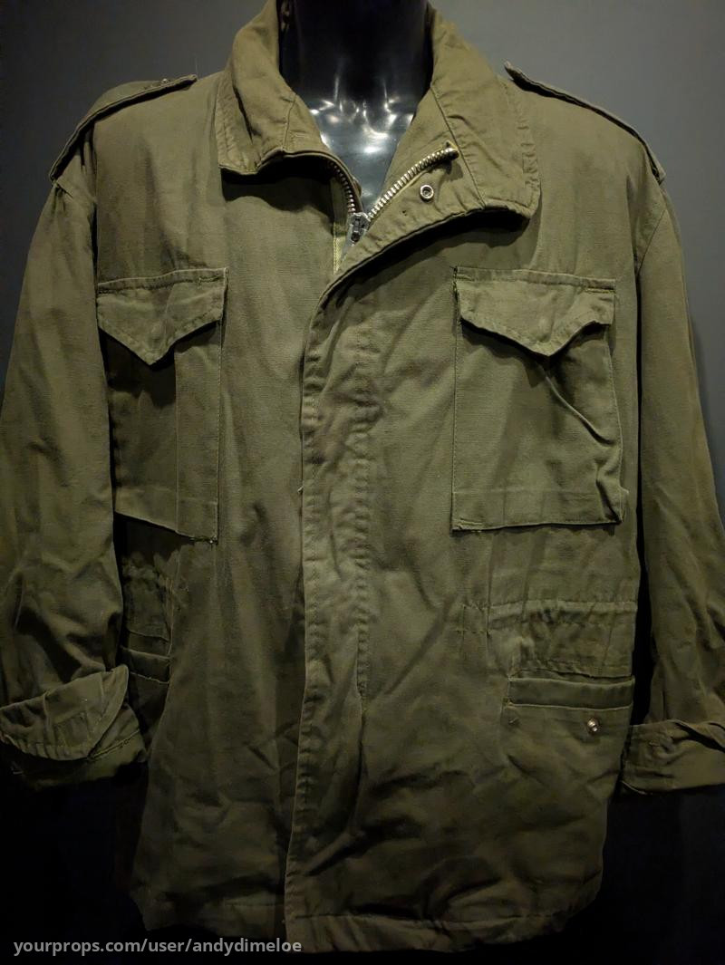 V The Final Battle Chris Faber's coat – V (1983) – image 1