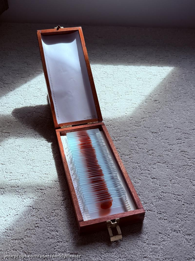 Blood Slide Trophy Box – Dexter (2006) – image 3