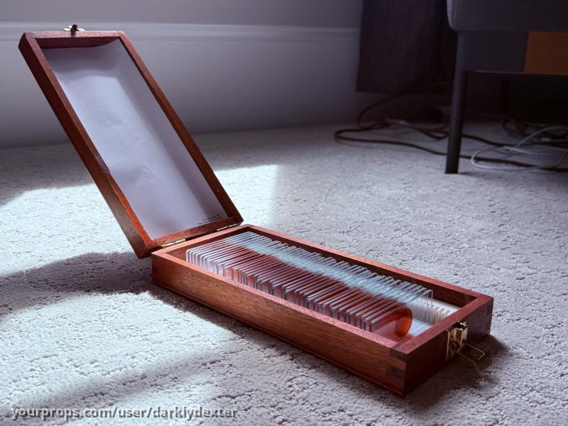 Blood Slide Trophy Box – Dexter (2006) – image 4