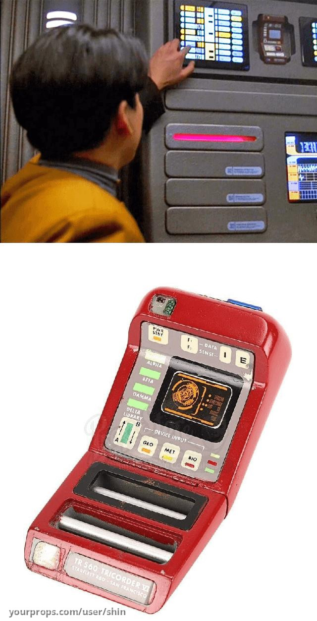 Red Tricorder – Star Trek: Voyager (1995) – image 11