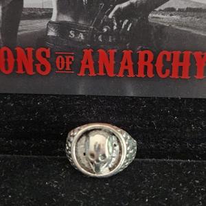 Sons of Anarchy SOA Clay Small Reaper Ring Movie Prop – Sons of Anarchy (2008)
