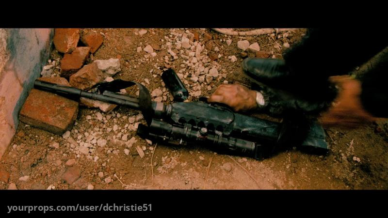 Bruce Willis’ Hero Rifle – Surrogates (2009) – image 5