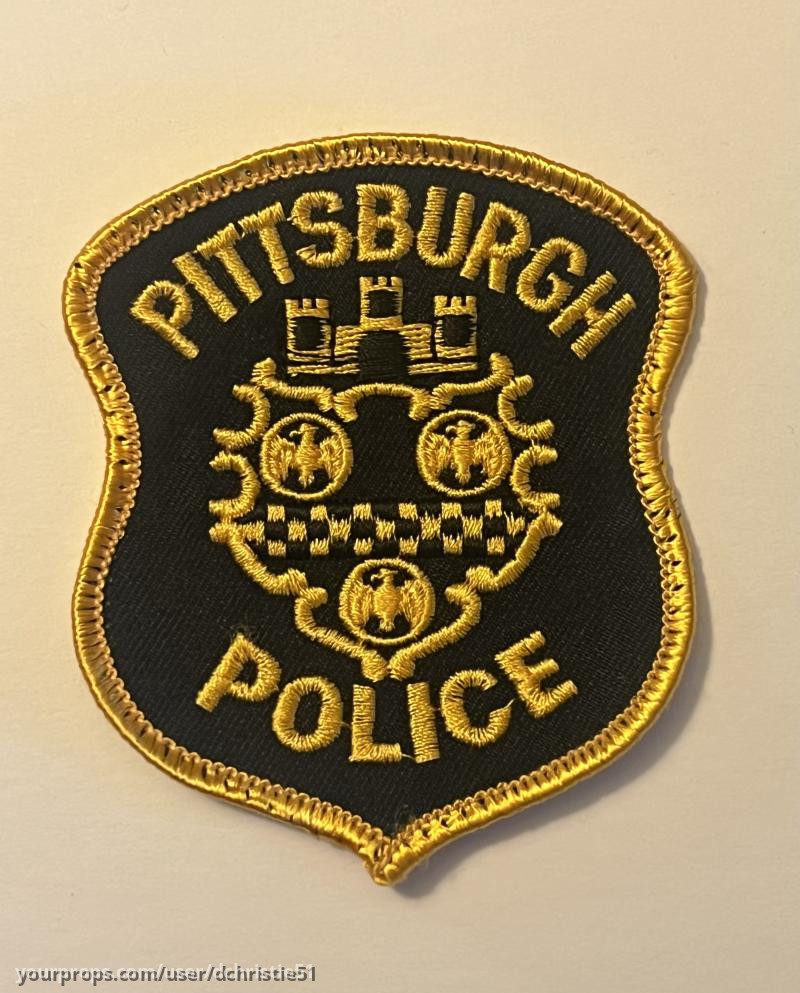 Pittsburgh PD Patches – Striking Distance (1993) – image 3