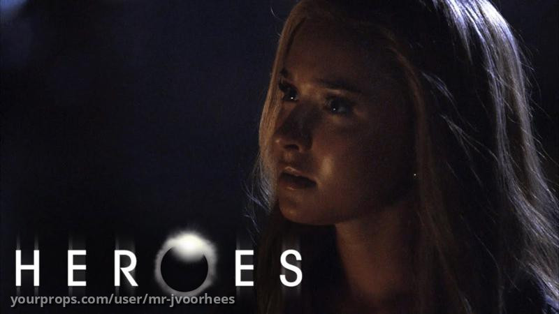 Heroes Original Claire Bennet Bedroom Soccer Trophy Prop – Heroes (2006) – image 2