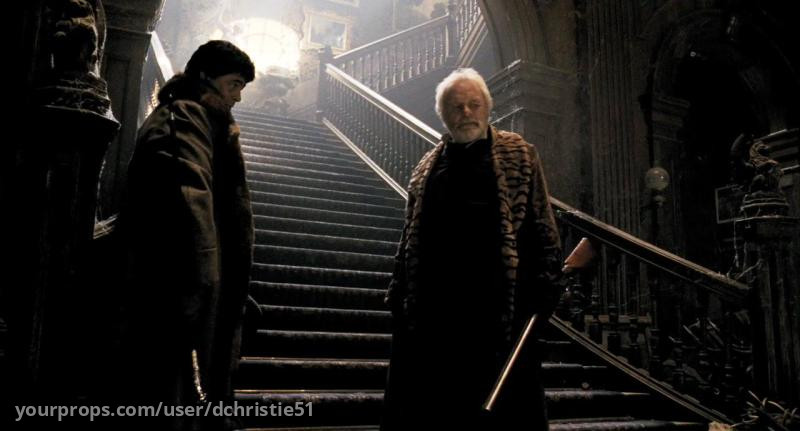 Sir John Talbot’s (Anthony Hopkins) Double Barrel Shotgun – The Wolfman (2010) – image 7