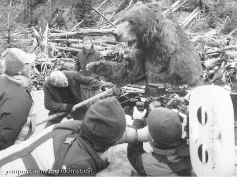 Animatronic Bear Head – The Edge (1997) – image 7
