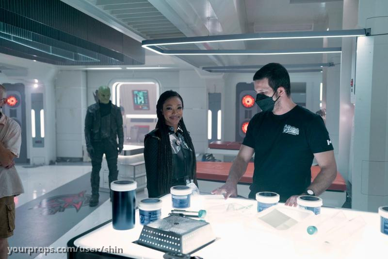 Kesprytt container – Star Trek: Discovery (2017) – image 4