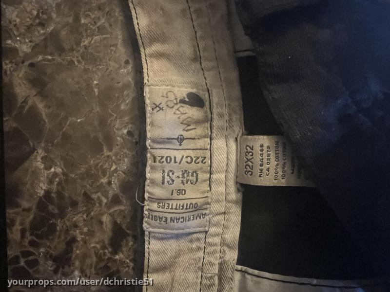Mars (Ben Foster) Distressed Pants – Hostage (2005) – image 3